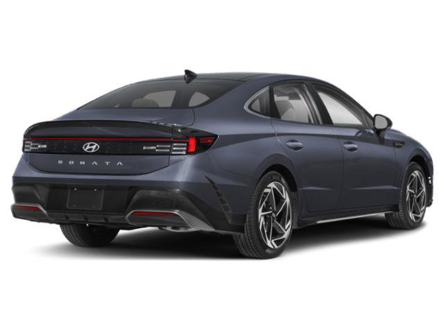 2025 Hyundai Sonata SE photo 2