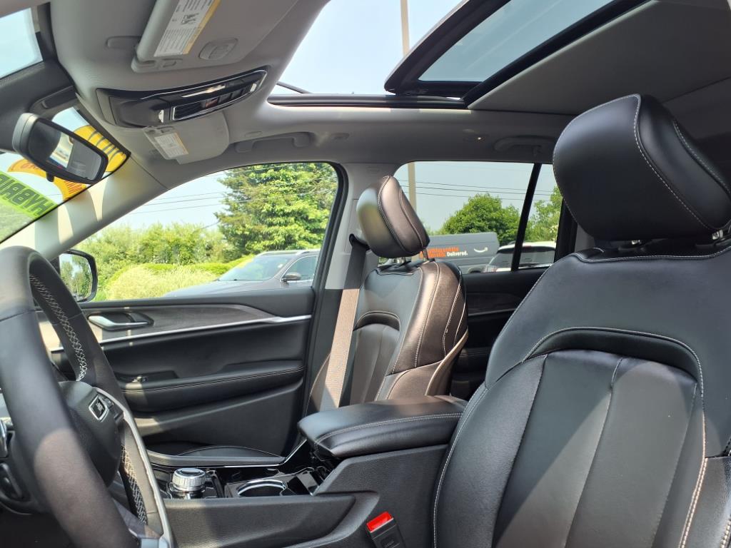 2022 Jeep Cherokee Base Limited photo 22