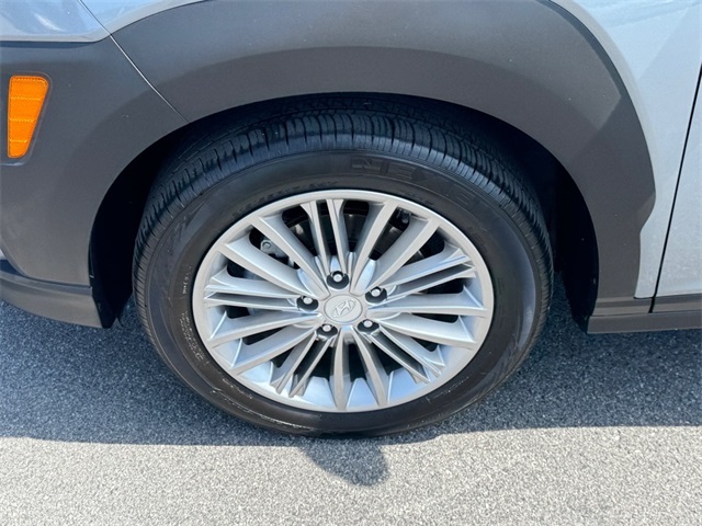 2021 Hyundai Kona SEL photo 13