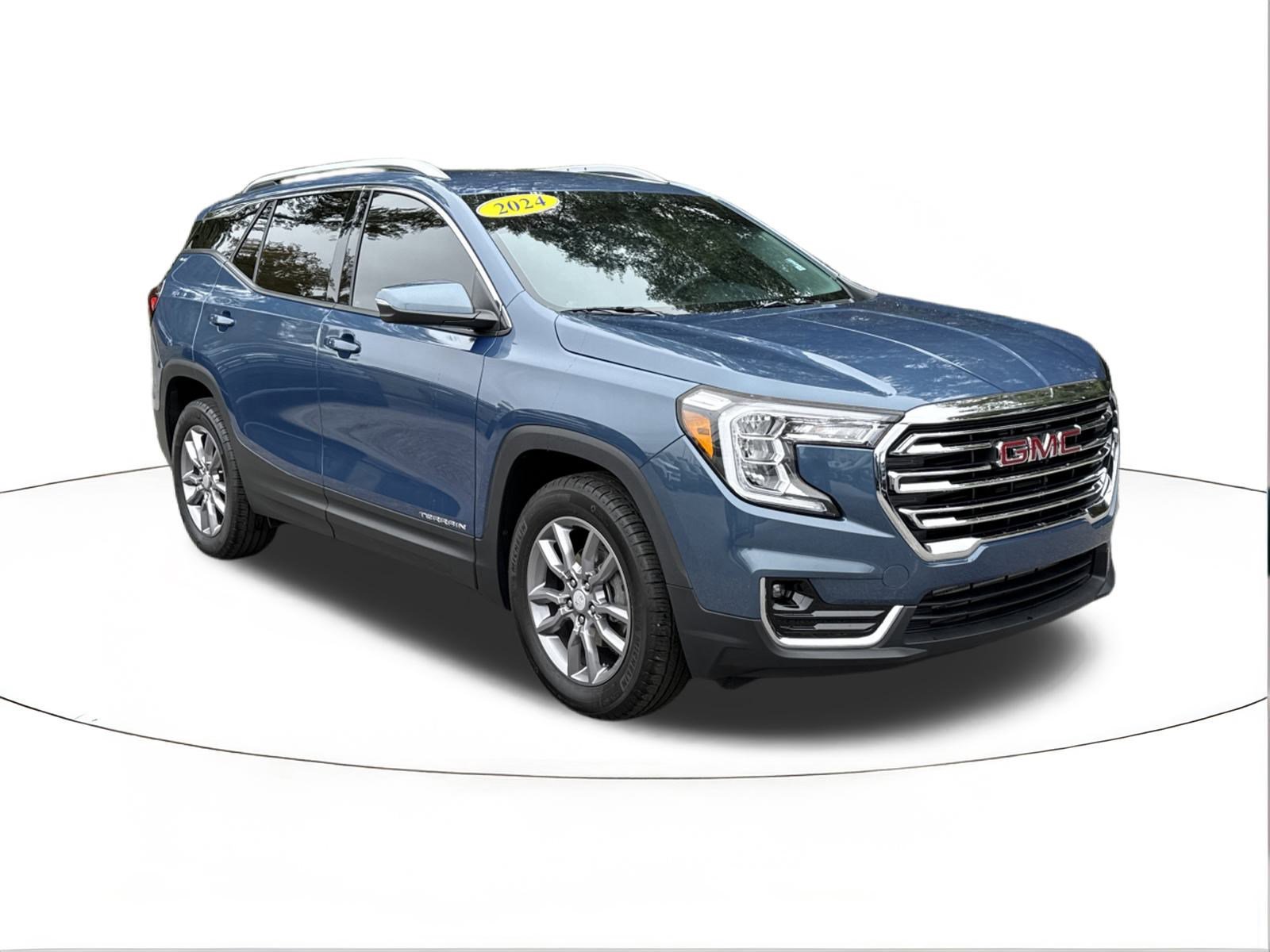 2024 GMC Terrain SLT's photo