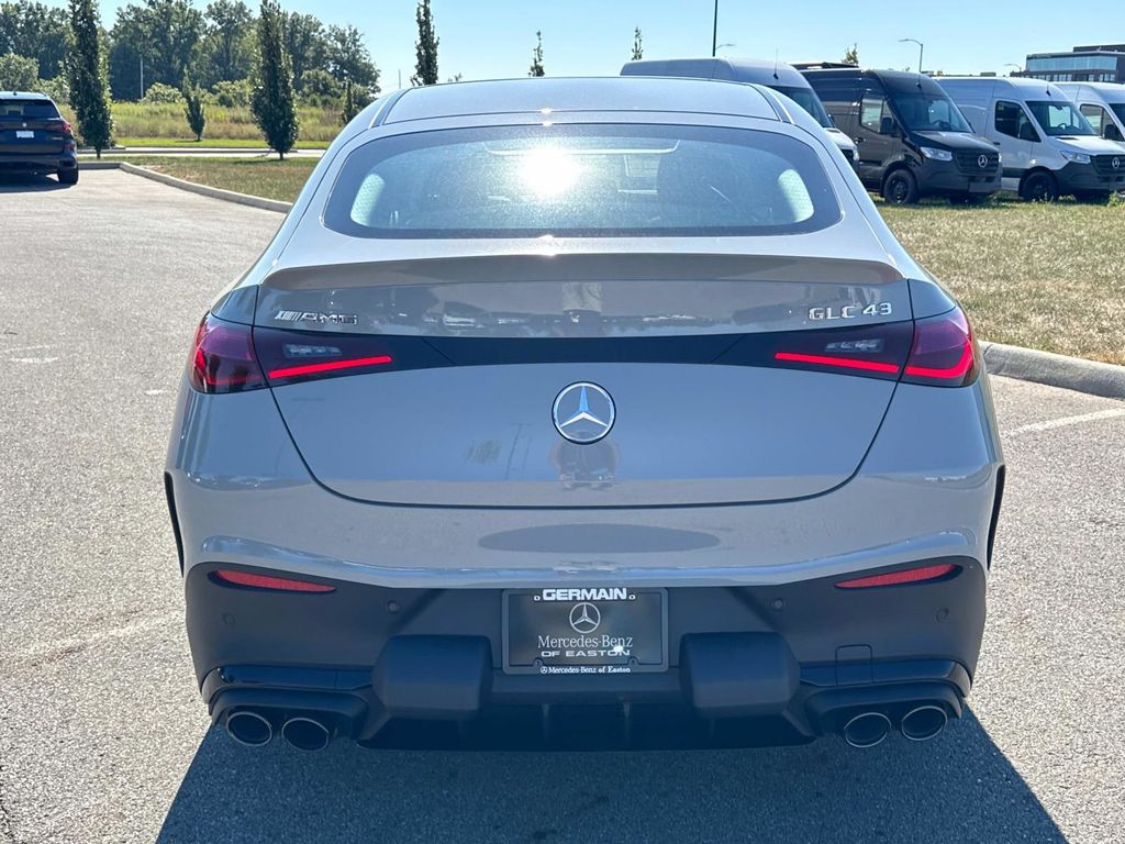 2026 Mercedes Benz GLC 43 AMG 4MATIC photo 4