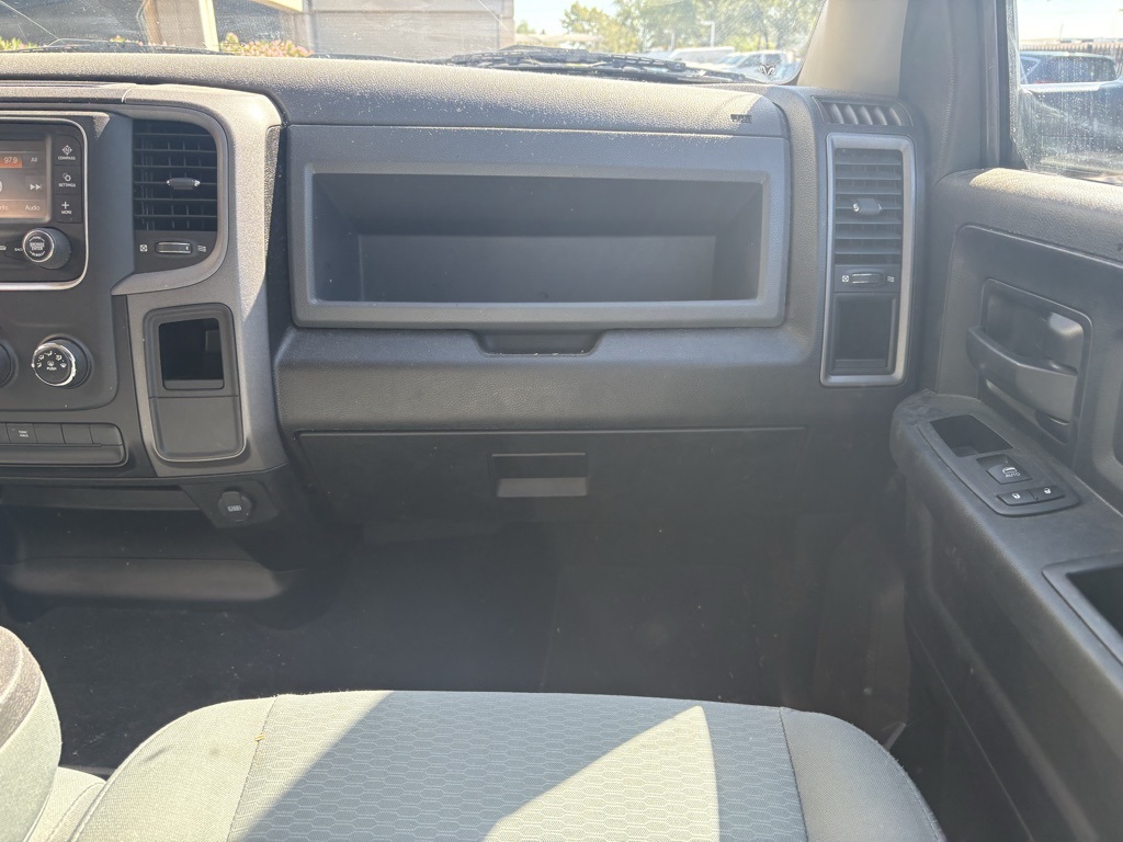 2020 Ram 1500 Classic Tradesman photo 6