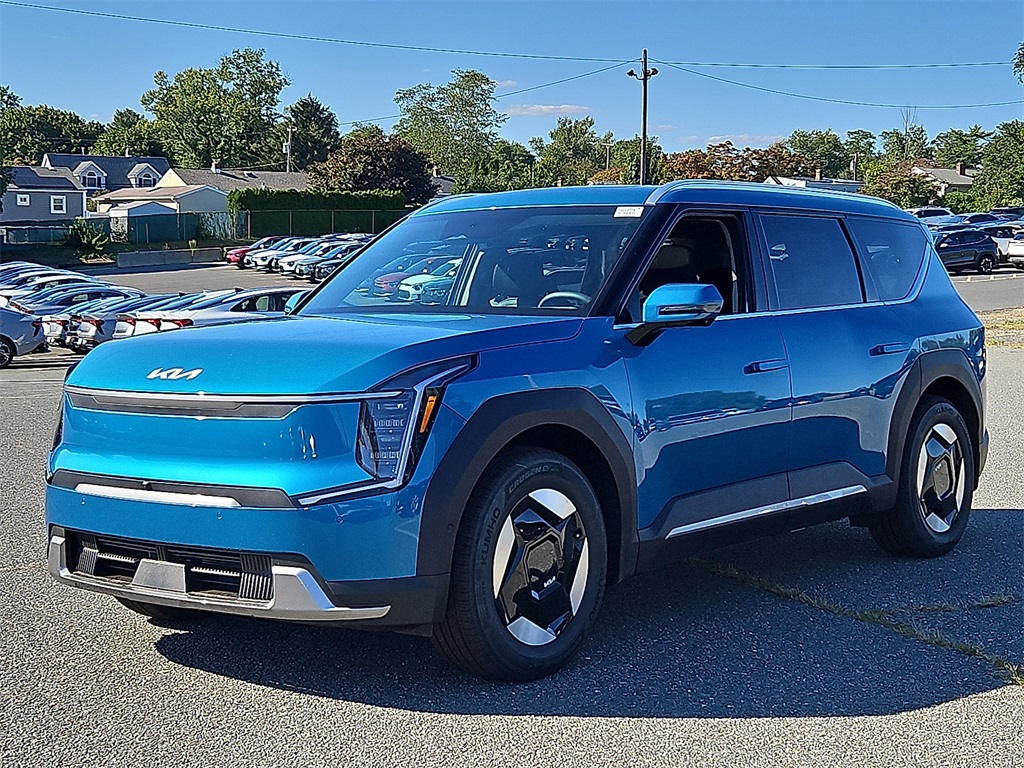 2026 Kia EV9 Wind photo 3