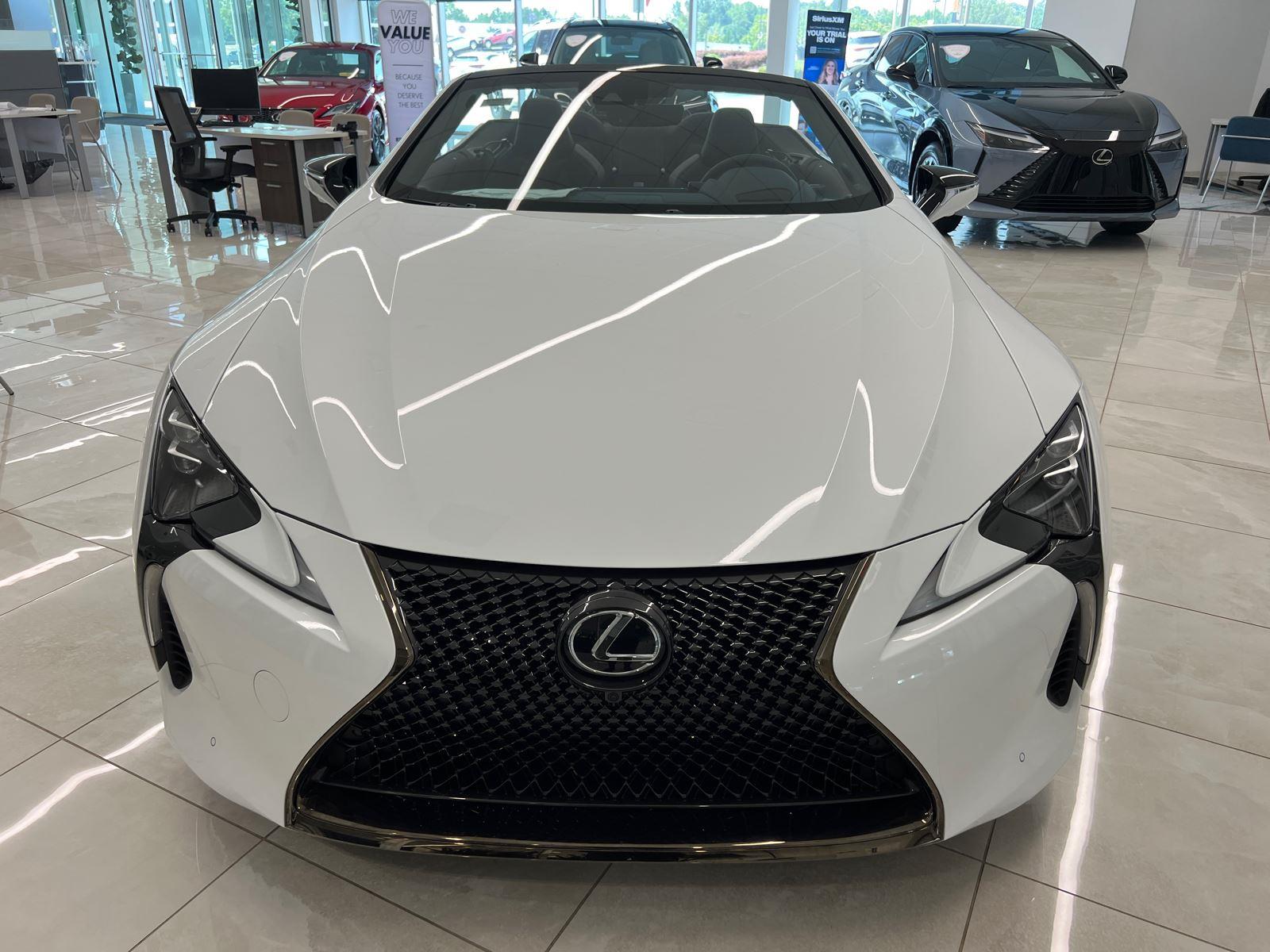 2025 Lexus LC 500 photo 3