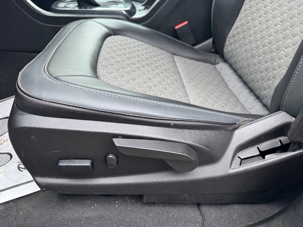 2022 Chevrolet Colorado Z71 photo 15