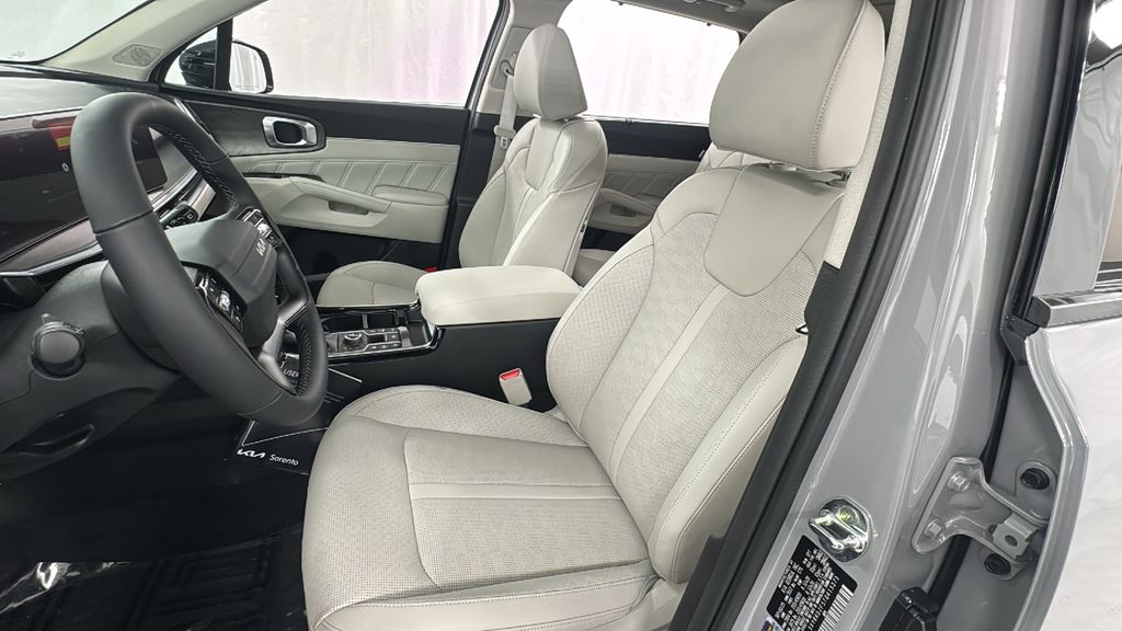 2026 Kia Sorento X-Line SX photo 10