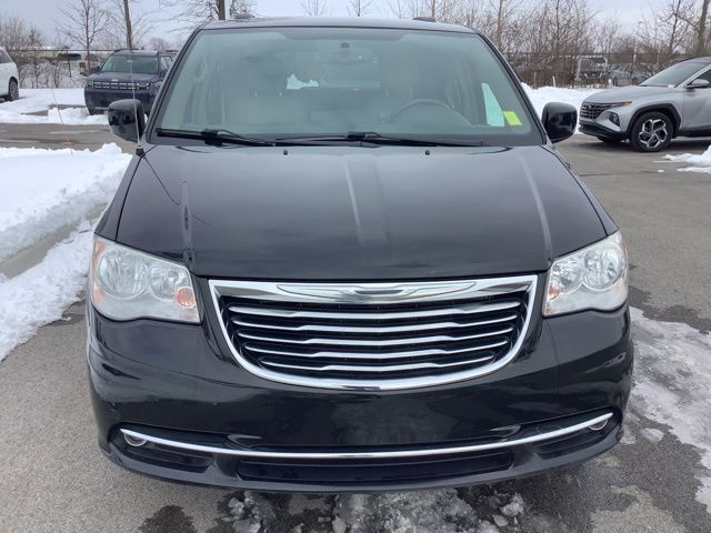 Used 2014 Chrysler Town & Country Touring with VIN 2C4RC1BG8ER398439 for sale in Avon, IN