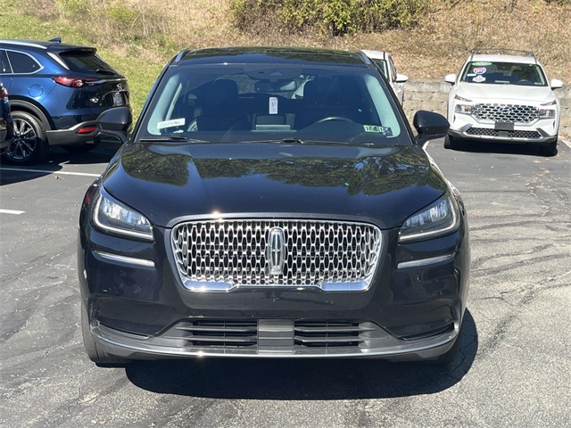 2022 Lincoln Corsair Standard photo 5