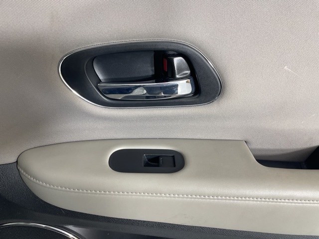2018 Honda HR-V EX photo 11