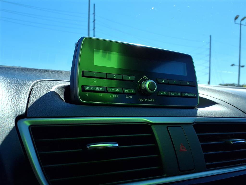 2014 Mazda Mazda3 Touring photo 8