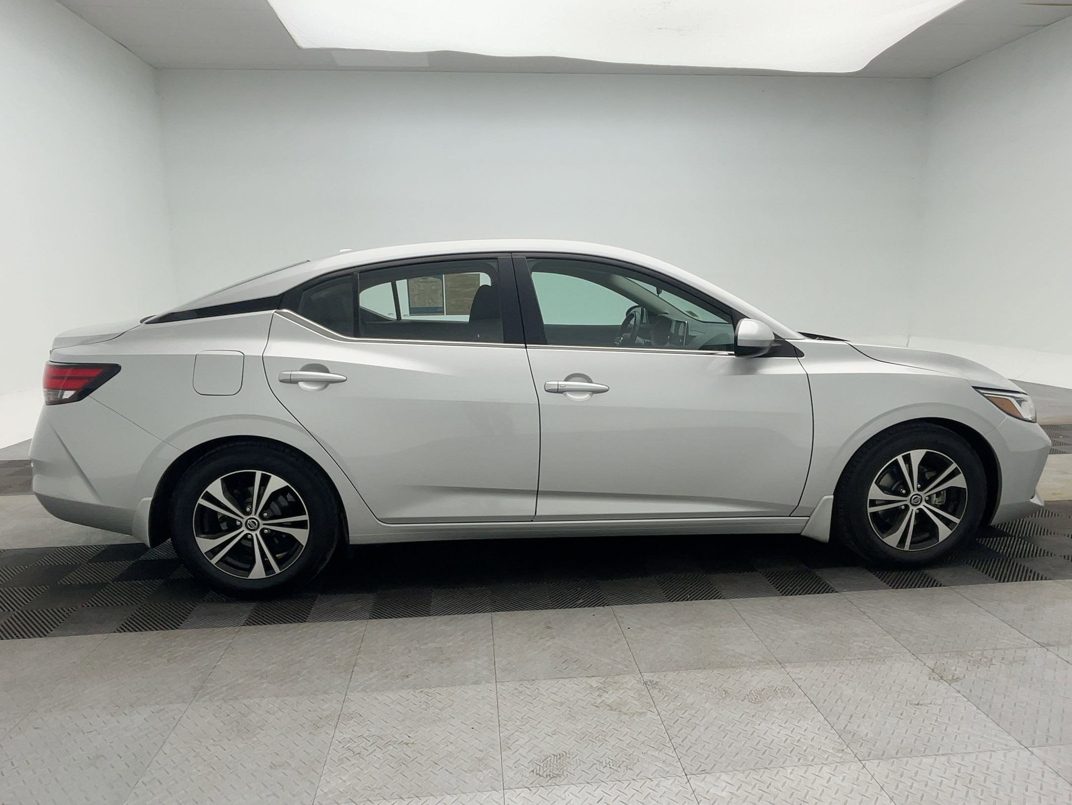 2021 Nissan Sentra SV photo 7