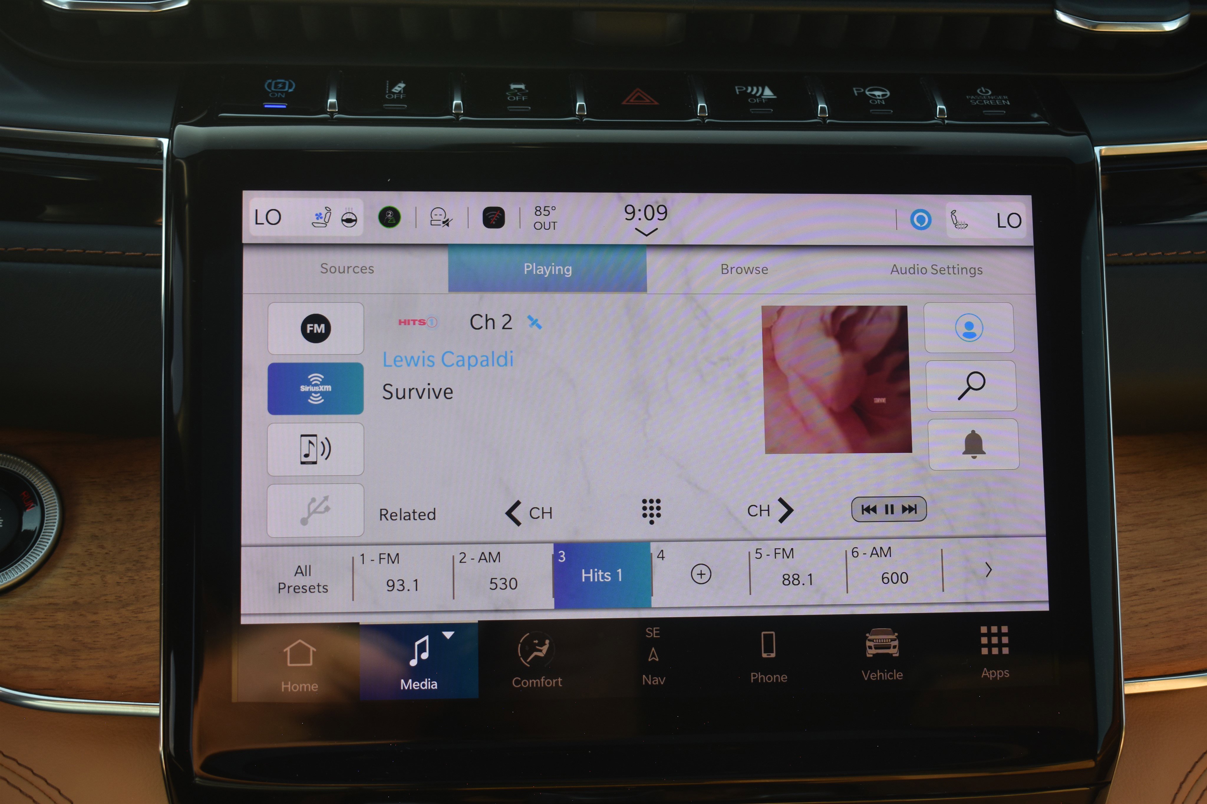 2022 Jeep Cherokee Summit 4xe photo 15
