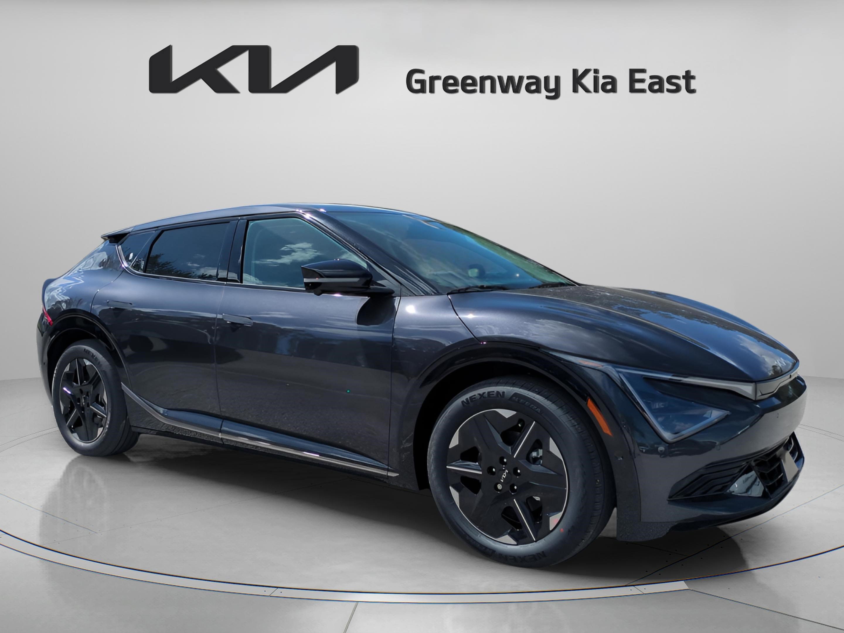 2025 Kia EV6 Wind's photo