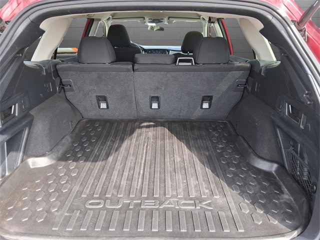 2022 Subaru Outback Premium photo 14