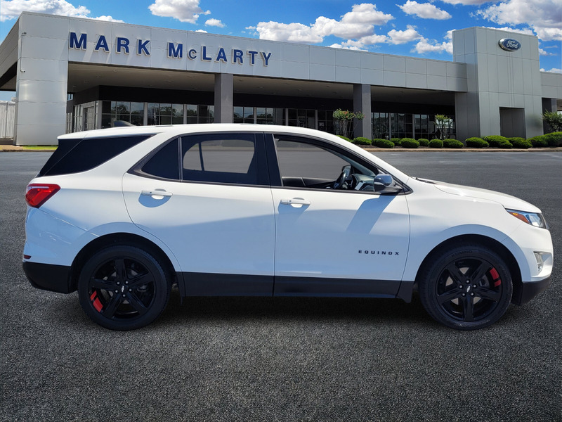 2019 Chevrolet Equinox LT photo 2