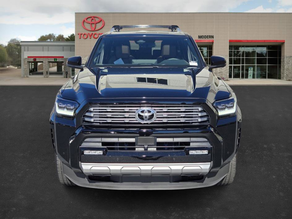 2025 Toyota 4Runner Limited photo 2