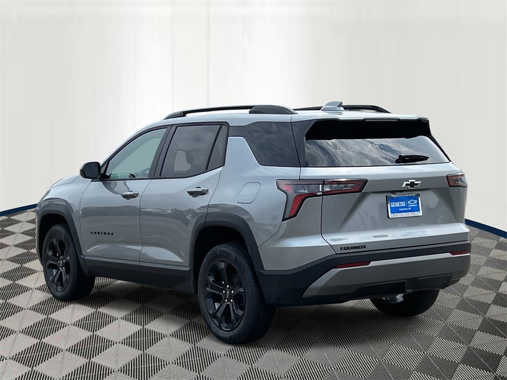 2026 Chevrolet Equinox LT photo 4