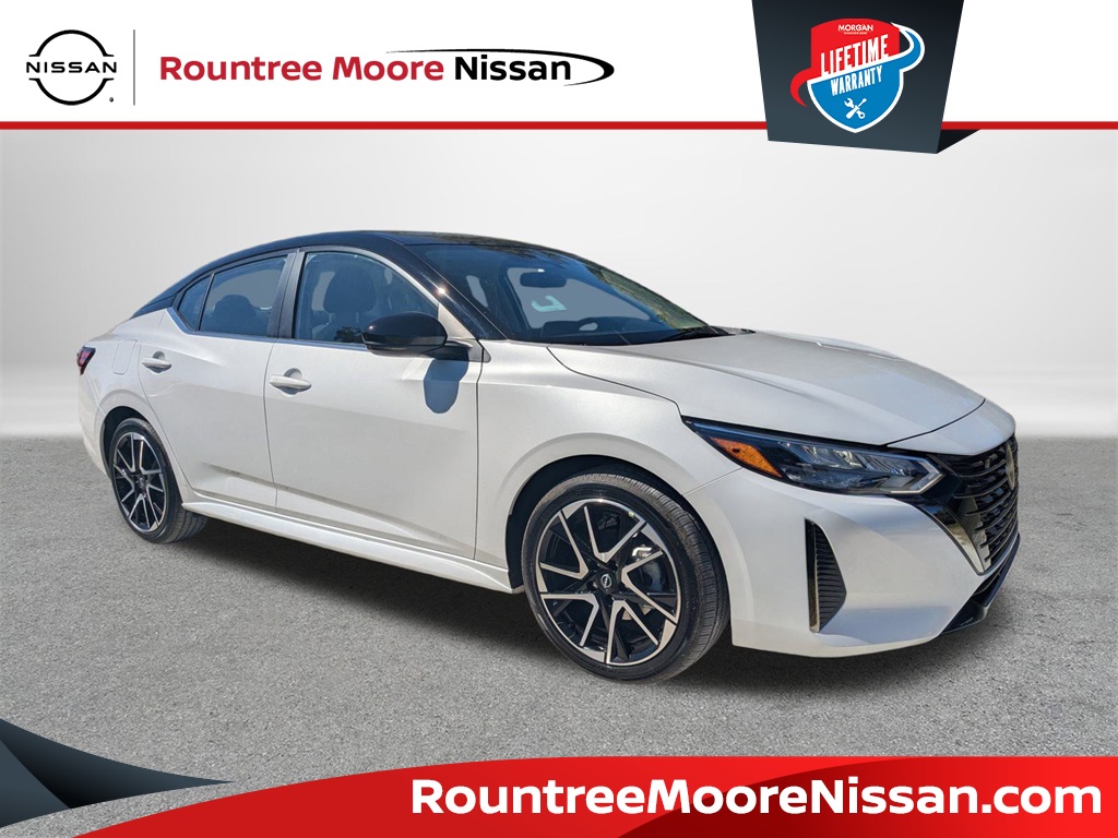 2025 Nissan Sentra SR's photo