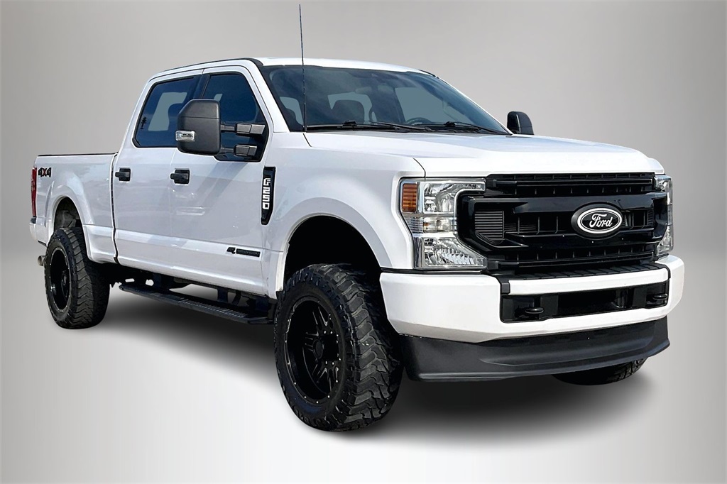2022 Ford F-250 Super Duty XLT's photo