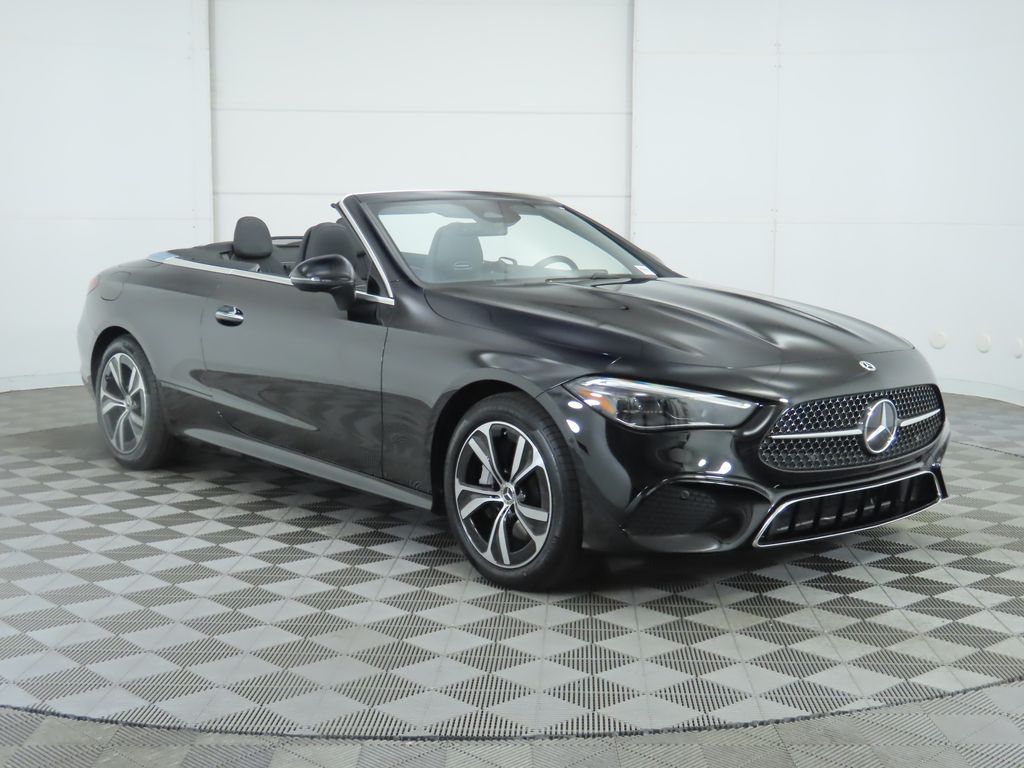 2025 Mercedes Benz CLE 300 4MATIC photo 3