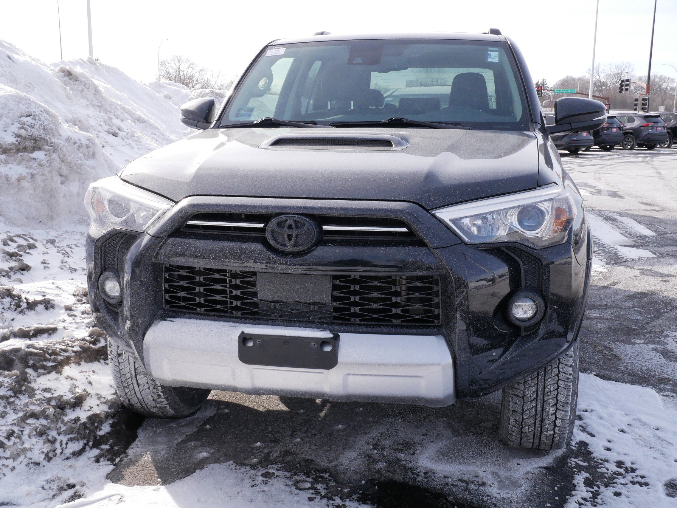 Used 2021 Toyota 4Runner TRD Off-Road Premium with VIN JTERU5JRXM5957830 for sale in Brooklyn Center, Minnesota