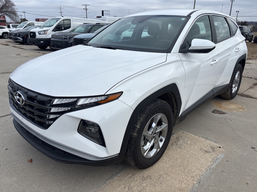 2024 Hyundai Tucson SE's photo