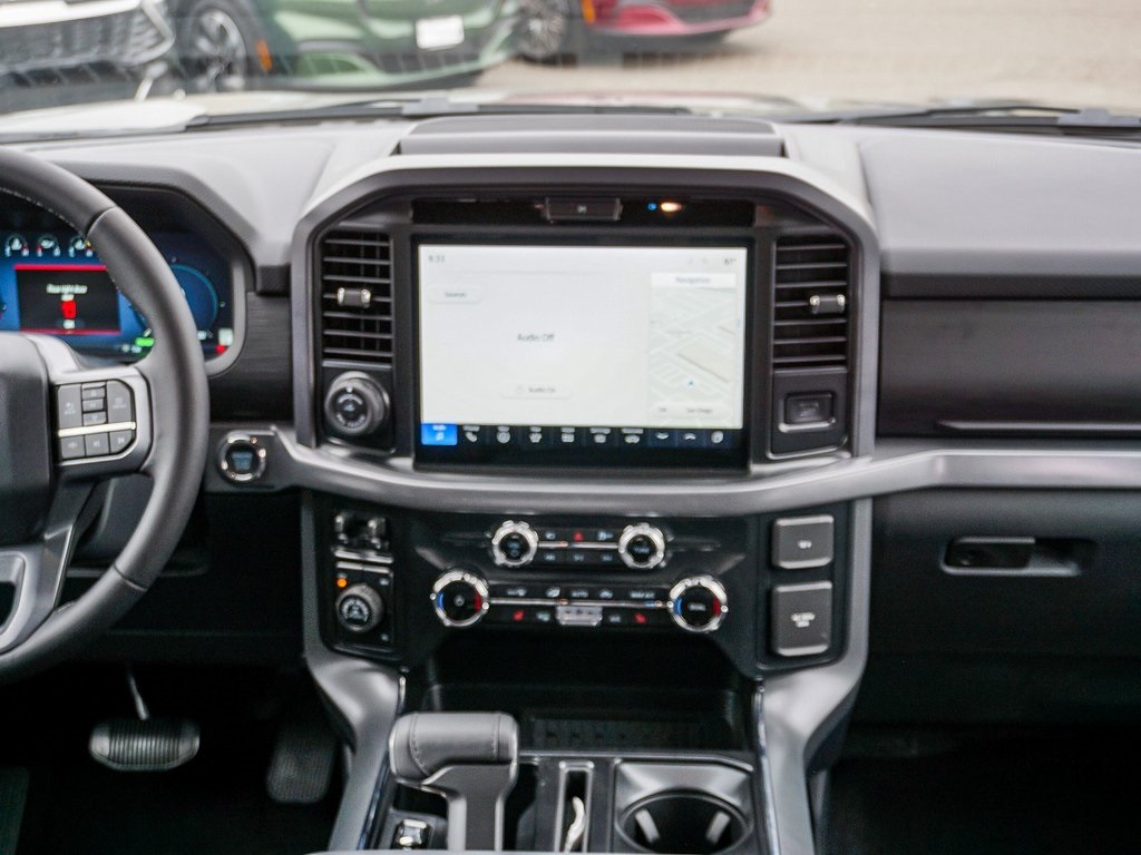 2025 Ford F-150 XLT photo 15
