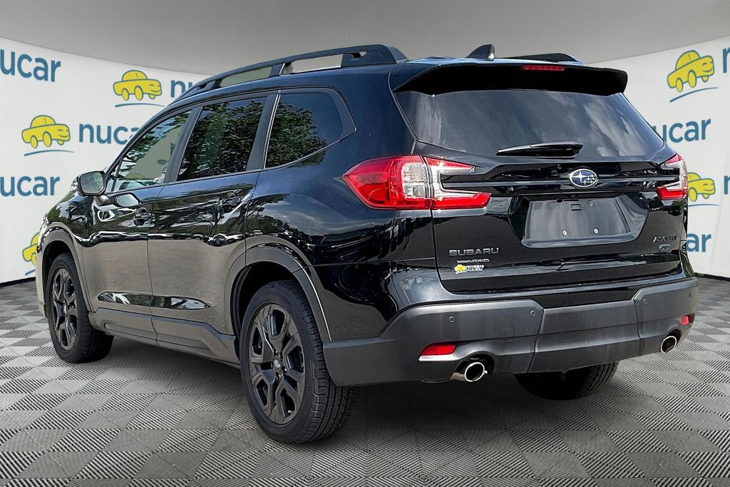 2023 Subaru Ascent Onyx Edition photo 2