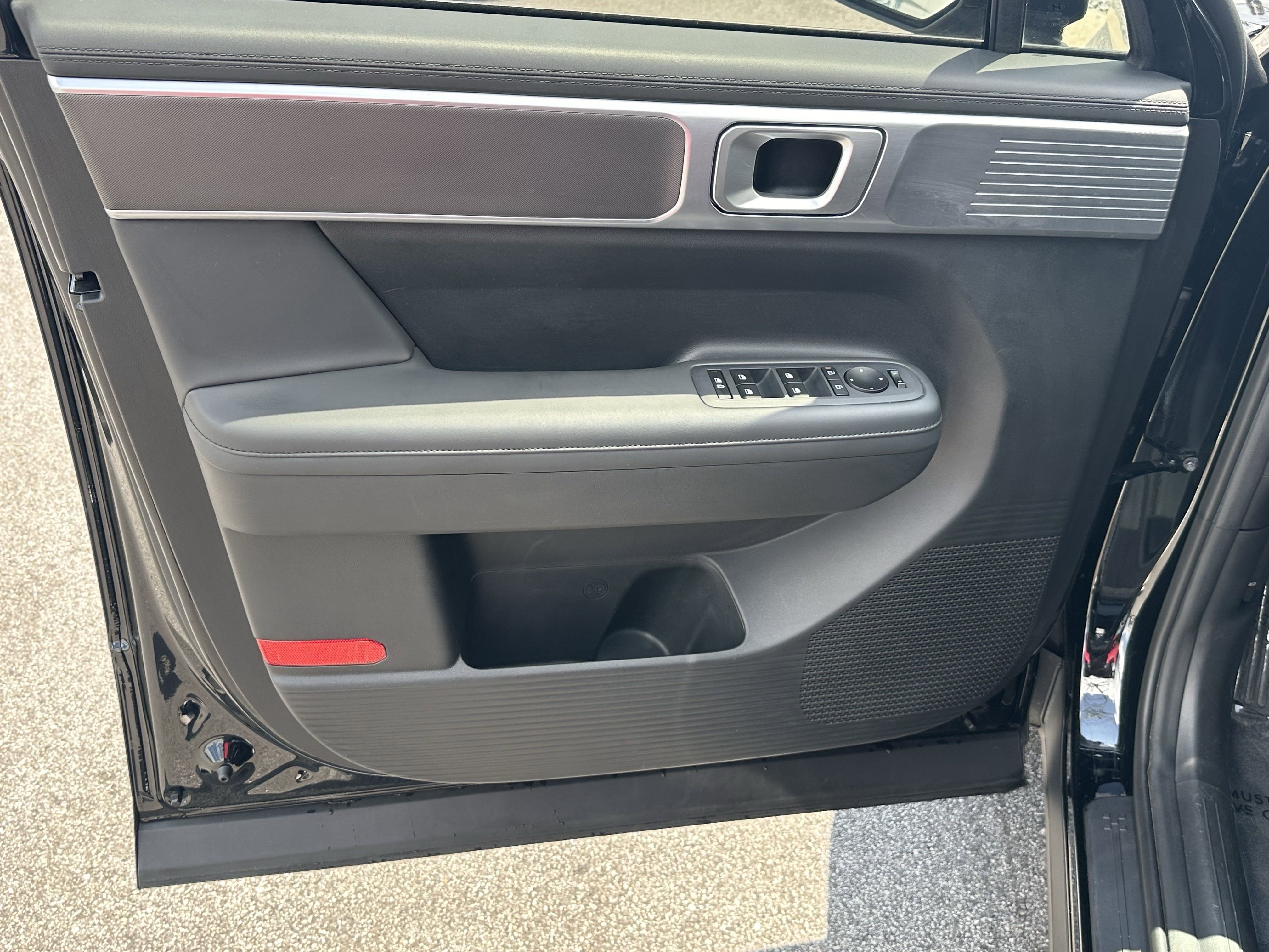 2024 Hyundai Santa Fe SEL photo 8