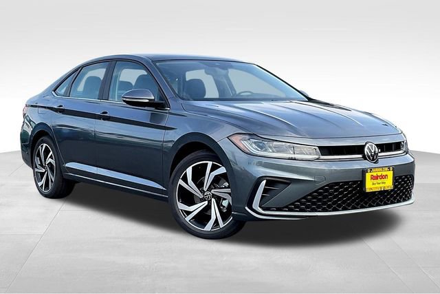 2025 Volkswagen Jetta SEL's photo