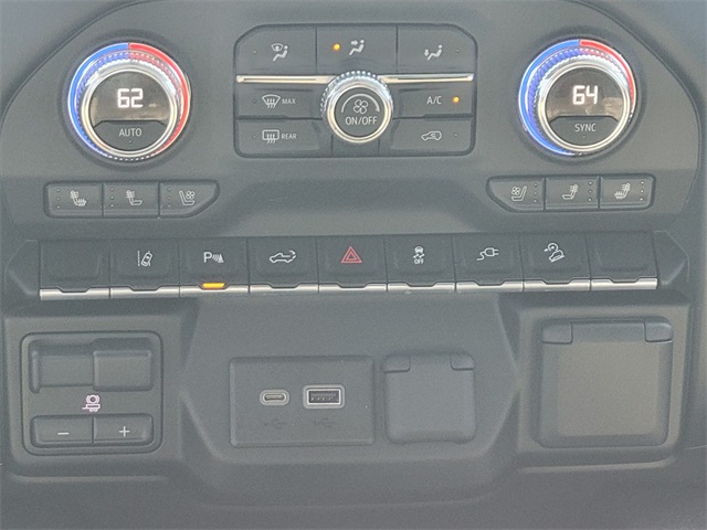 2020 Gmc Sierra 2500 HD Denali photo 25