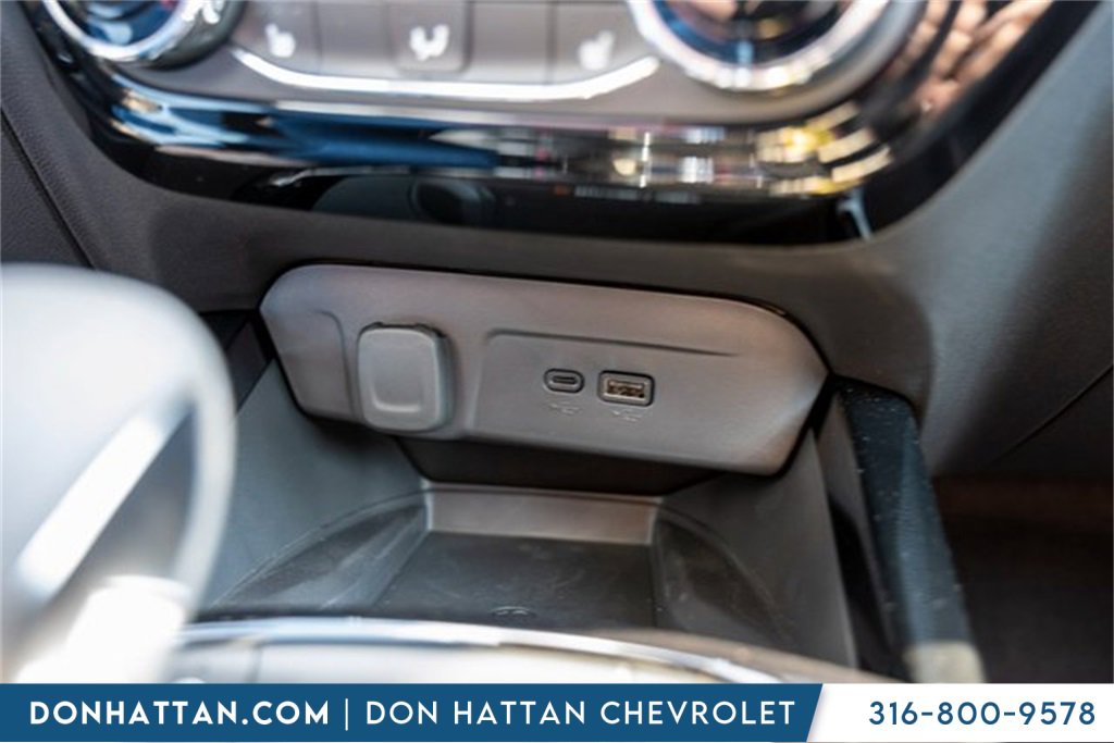 2025 Chevrolet Trax photo 4