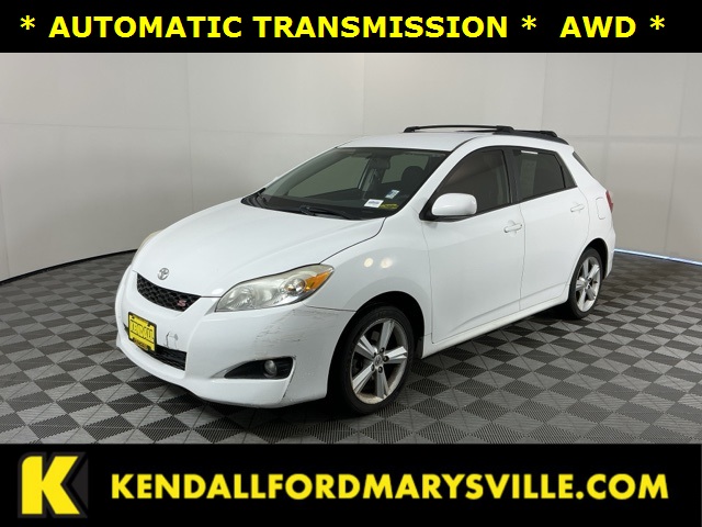 2010 Toyota Matrix S's photo