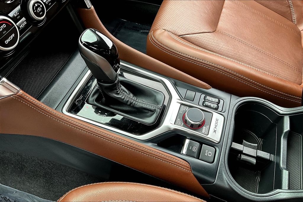 2021 Subaru Forester Touring photo 13