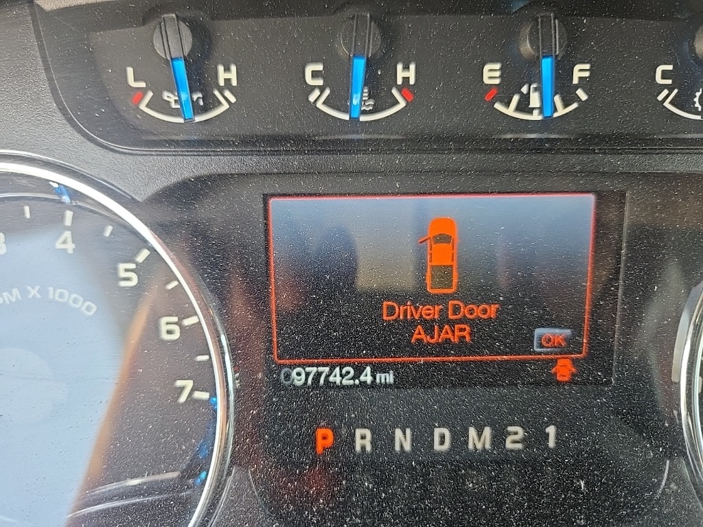 Used 2013 Ford F-150 XLT with VIN 1FTFX1EF5DFB37639 for sale in Winona, Minnesota