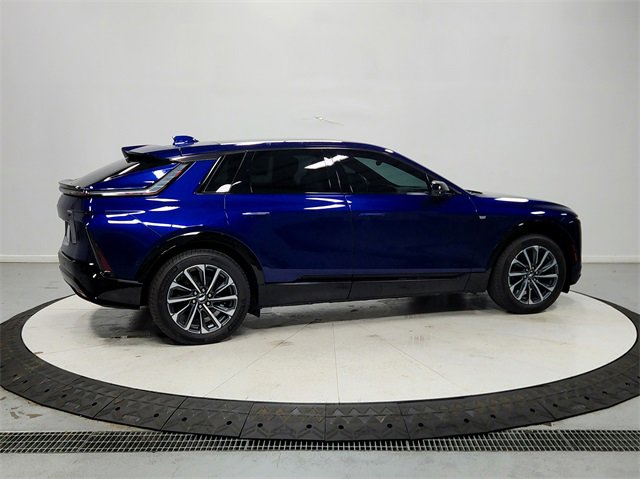2024 Cadillac Lyriq Sport photo 7