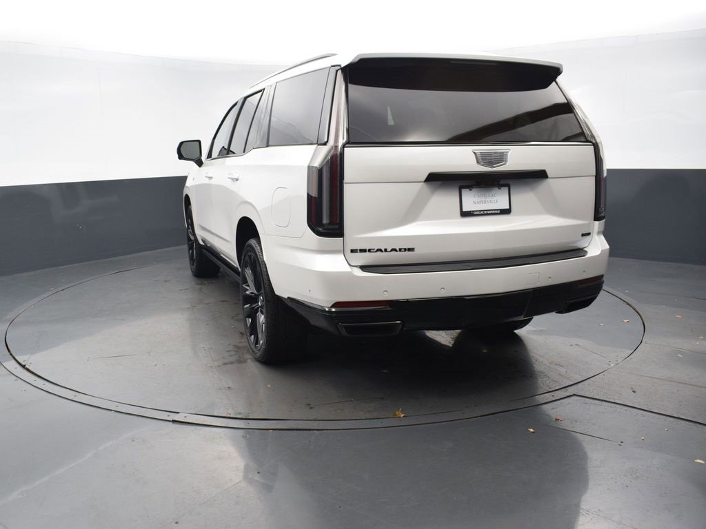 2025 Cadillac Escalade Sport Platinum photo 3