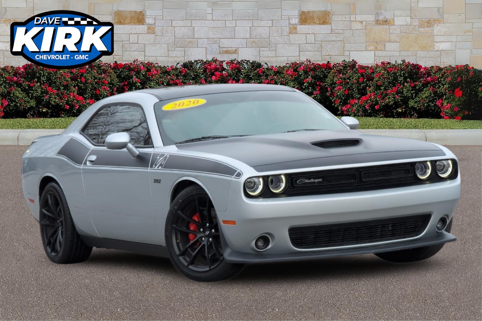 2020 Dodge Challenger R/T's photo