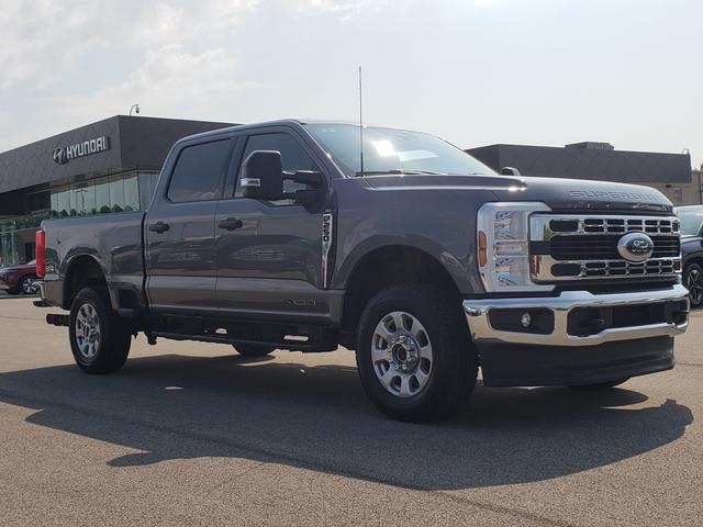 2024 Ford F-250 photo 3