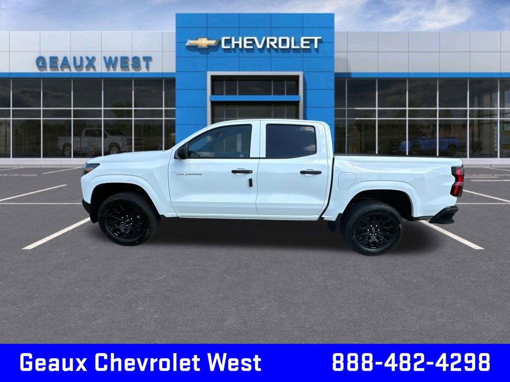 2025 Chevrolet Colorado LT photo 13