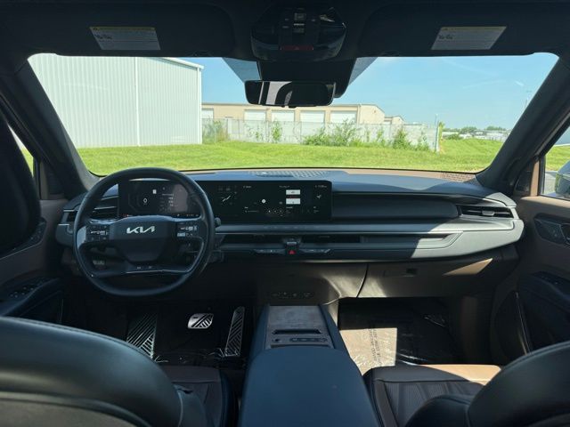 2024 Kia EV9 GT-Line photo 14