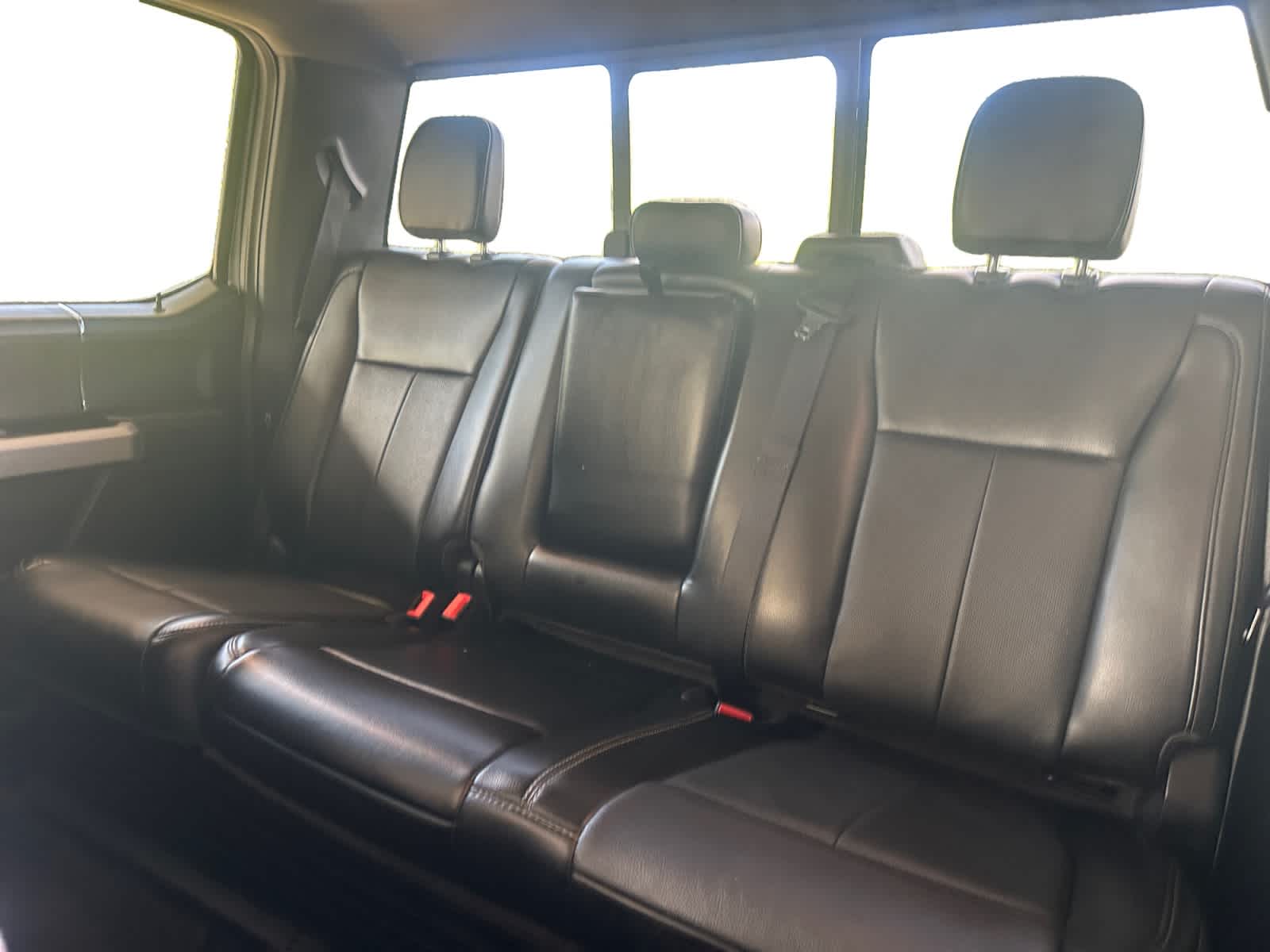 2020 Ford F-250 Lariat photo 13