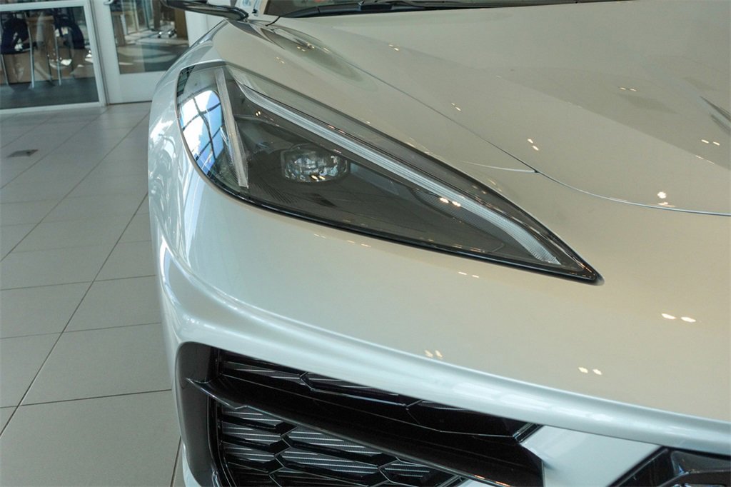 2026 Chevrolet Corvette Stingray 2LT photo 4