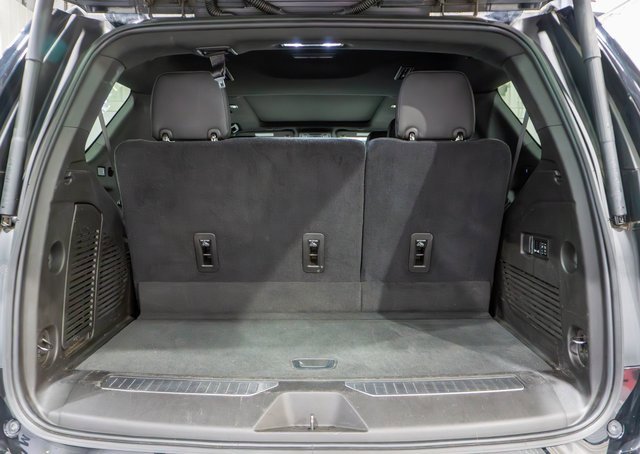 2021 Chevrolet Tahoe High Country photo 3