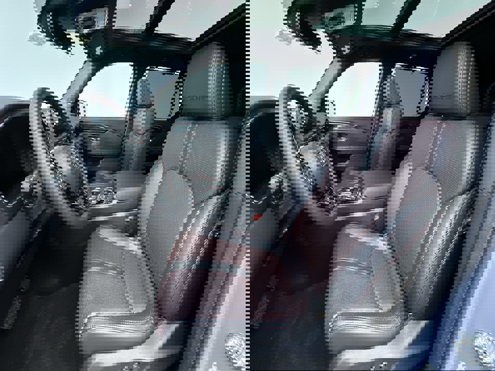2025 Honda Pilot Black Edition photo 13