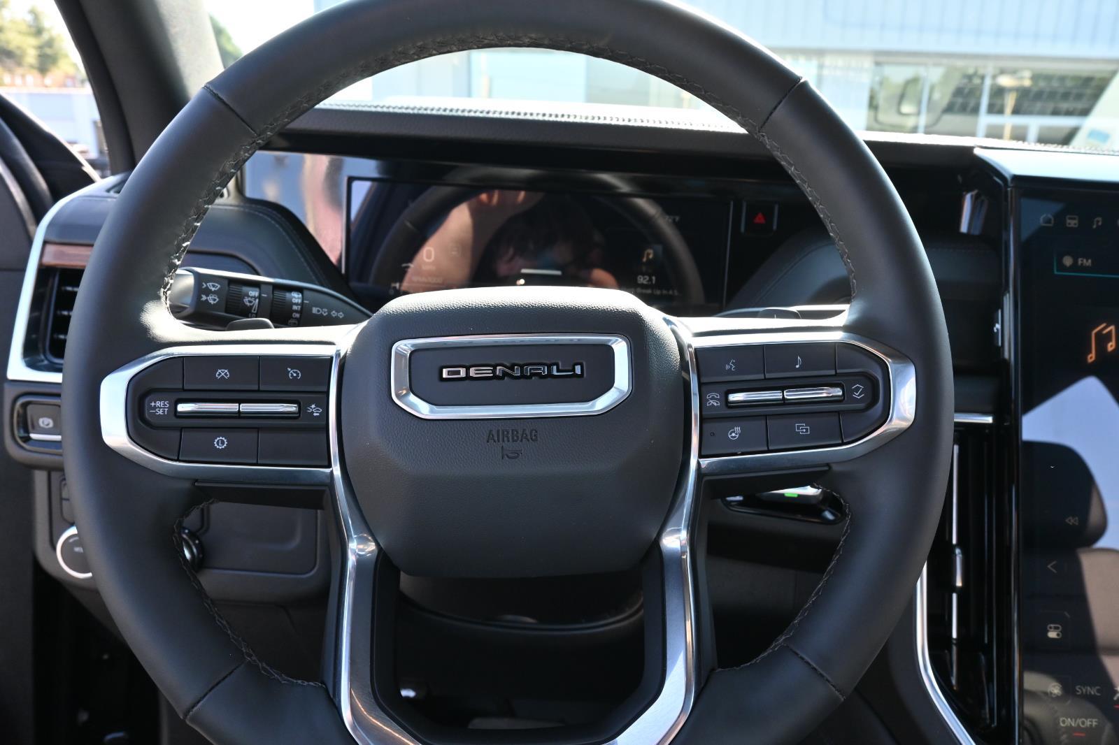 2025 Gmc Yukon XL Denali photo 18