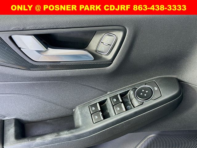 2023 Ford Escape ST-Line photo 17