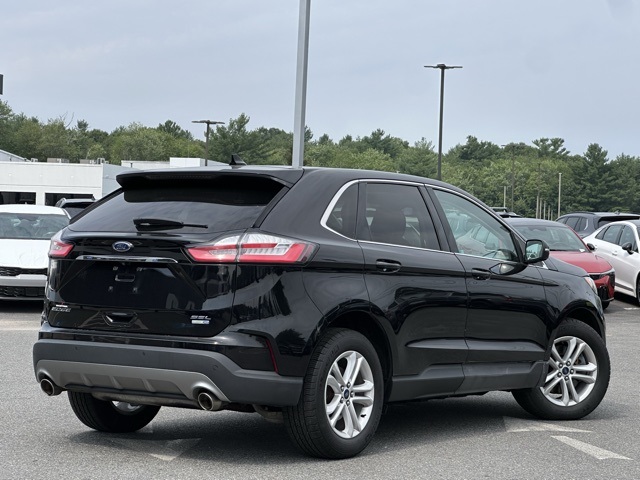2019 Ford Edge SEL photo 3