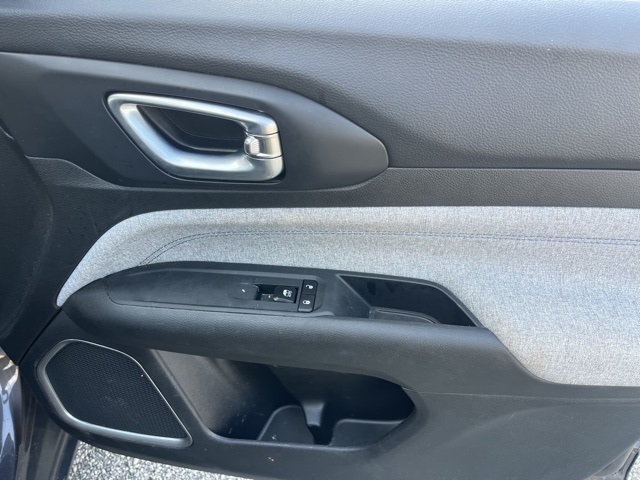 2024 Jeep Compass Latitude photo 13