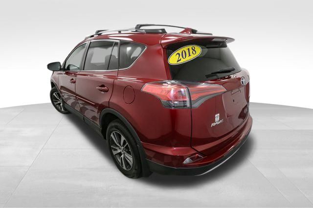 2018 Toyota RAV4 XLE photo 9